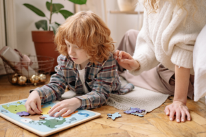 5 atividades simples para melhorar o foco do seu filho com TDAH