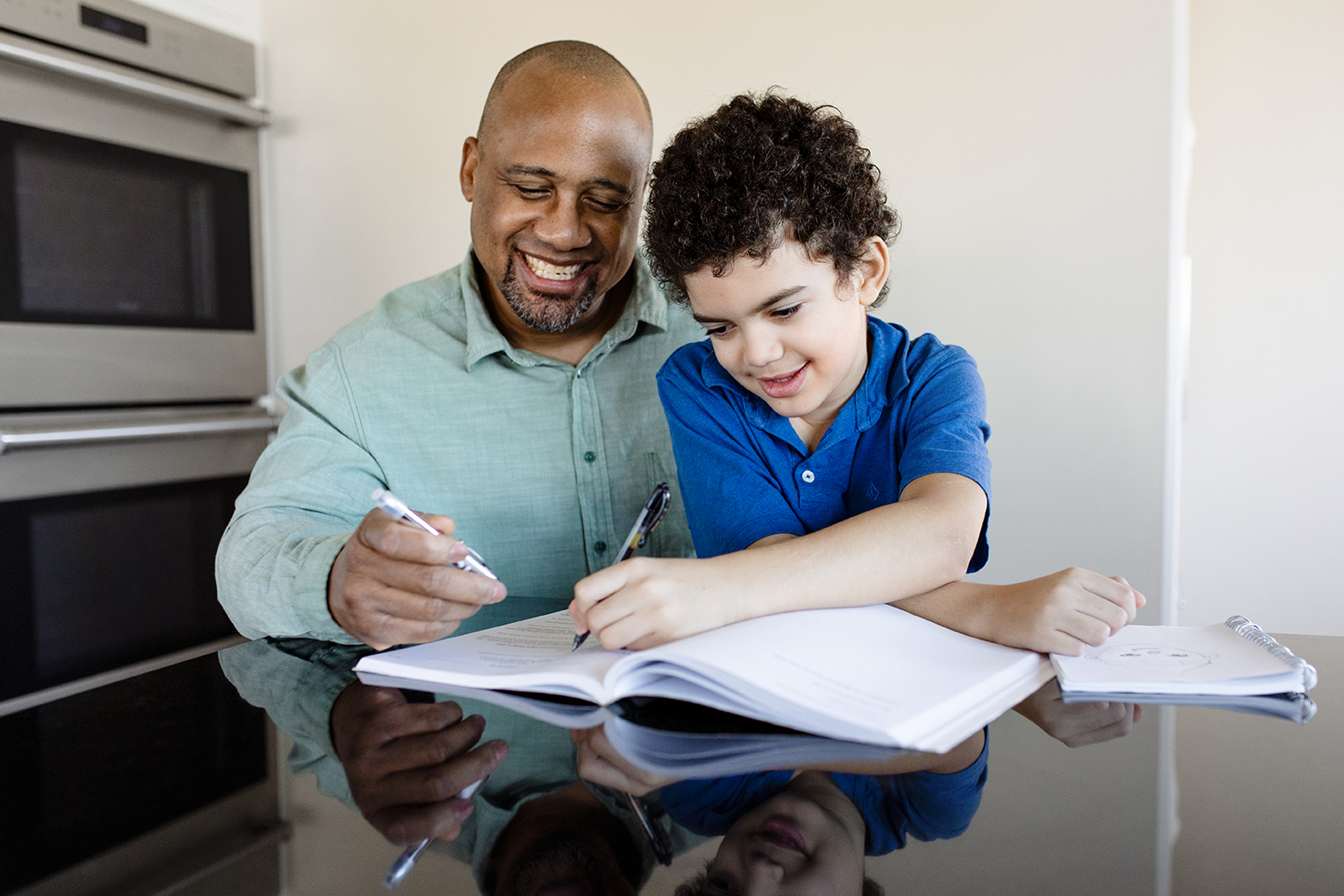 4 dicas para despertar o interesse do seu filho pelos estudos